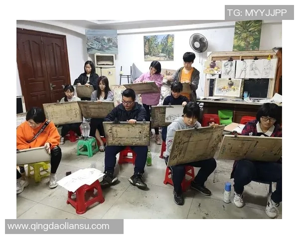 对标球星足球打造全新竞技盛宴引领年轻群体热血追逐梦想