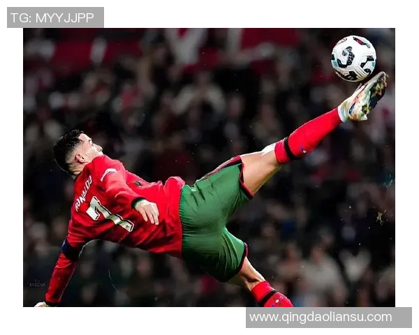 欧洲足球超级球星带甲征程解析他们的辉煌成就与传奇瞬间 欧洲足球超级球星带甲征程解析他们的辉煌成就与传奇瞬间